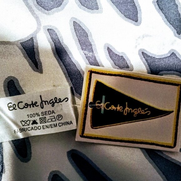 El Corte Ingles Blue White Square Silk Scarf - Picture 4 of 5